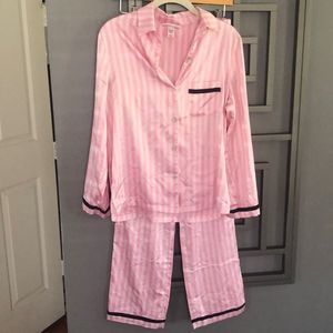 Victoria’s Secret pink striped satin pajama set longsleeve size XS